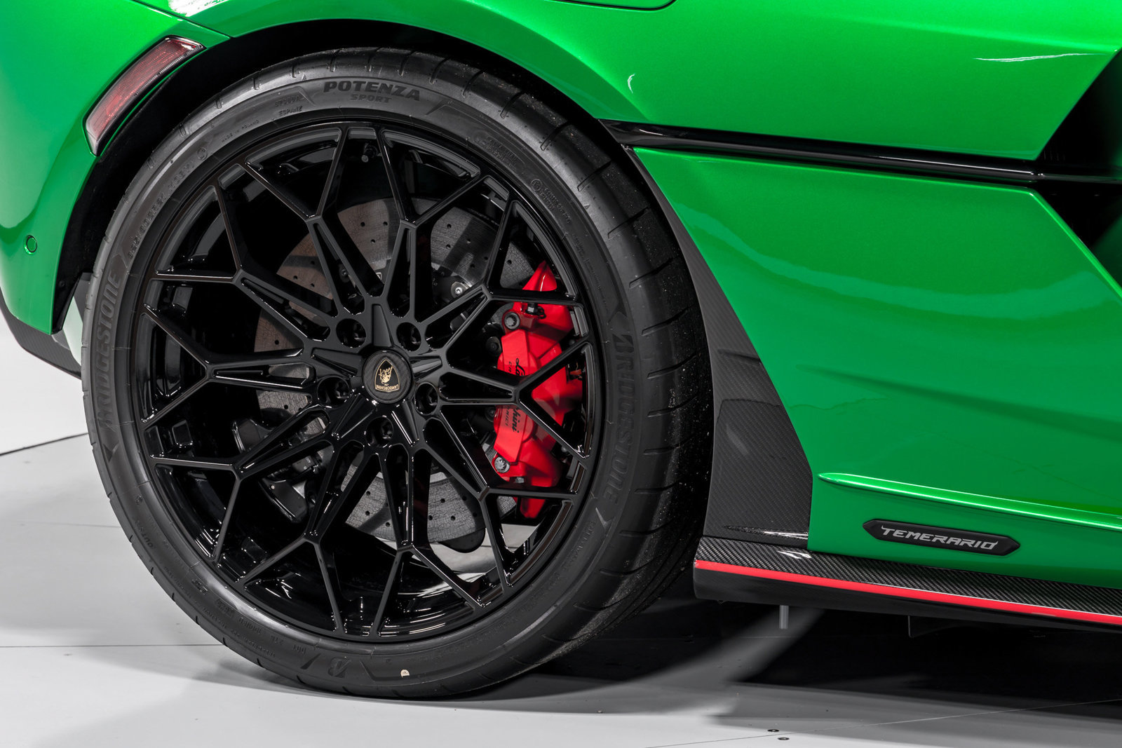 Used 2026 Lamborghini Temerario AWD/4WD image 49