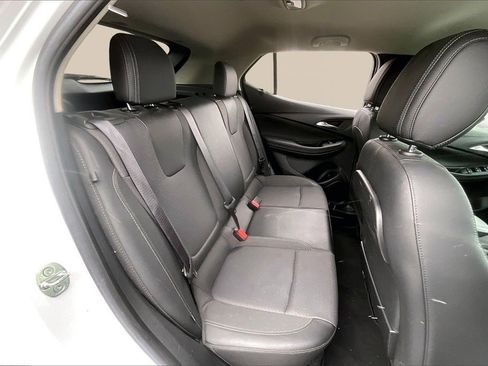 Used 2022 Buick Encore GX Preferred image 27