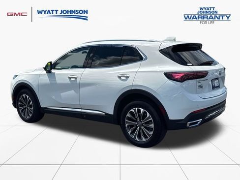 Used 2024 Buick Envision Preferred AWD/4WD image 3