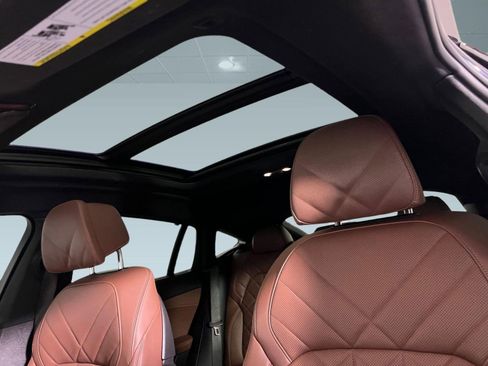 Used 2023 BMW X6 xDrive40i w/ Executive Package image 15