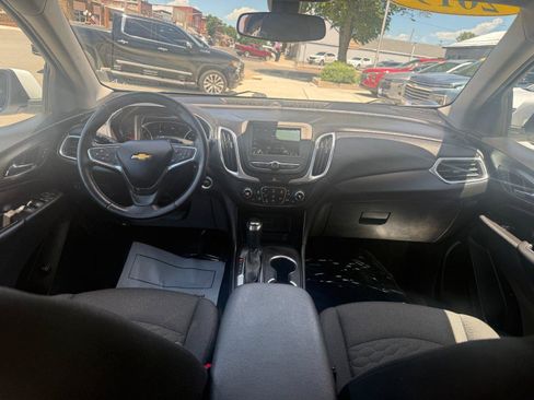 Used 2019 Chevrolet Equinox LT FWD image 19