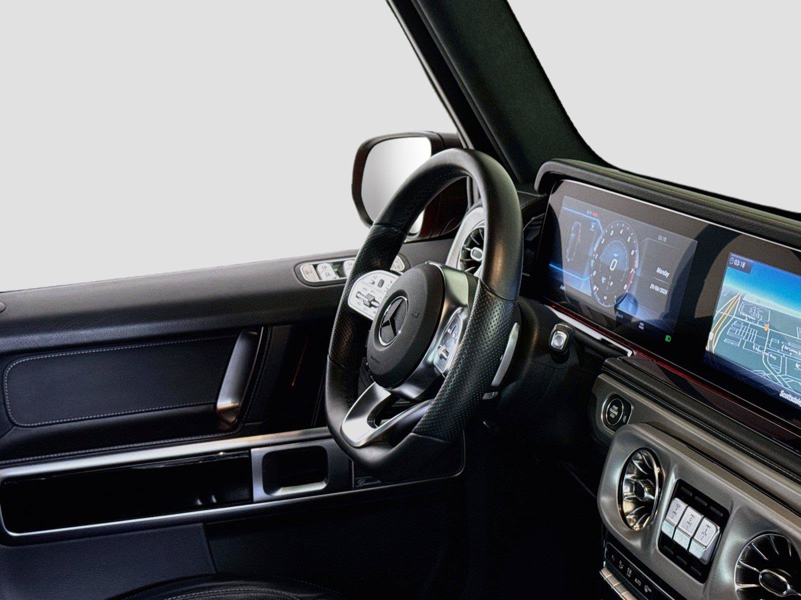 Used 2022 Mercedes-Benz G 550 image 32