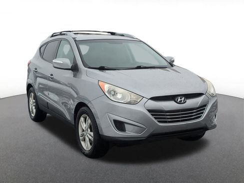 Used 2012 Hyundai Tucson GLS image 8