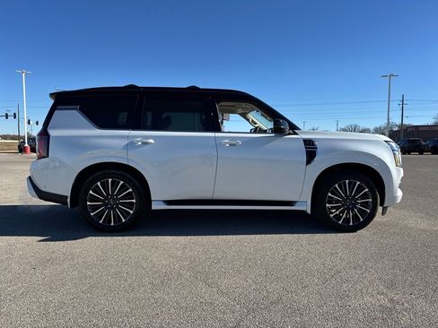 New 2026 Nissan Armada Platinum Reserve image 8