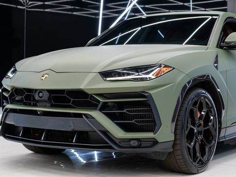Used 2019 Lamborghini Urus AWD/4WD image 5