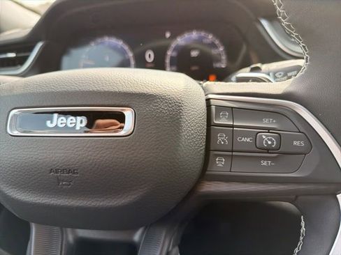 New 2026 Jeep Grand Cherokee Laredo X AWD/4WD image 22