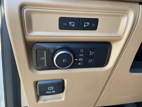 Used 2022 Ford F150 XLT w/ Equipment Group 301A Mid RWD image 46