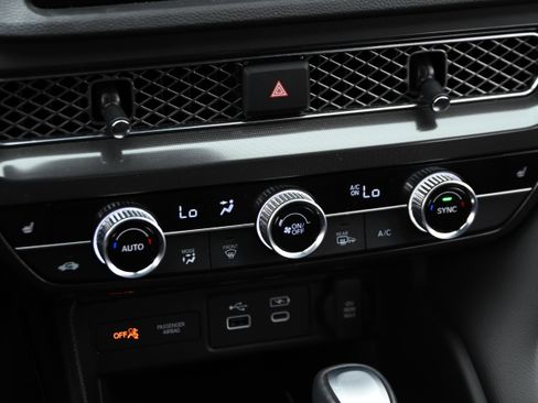 Used 2024 Acura Integra A-Spec image 18