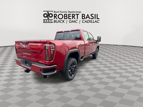 New 2026 GMC Sierra 2500 AT4 w/ AT4 Premium Plus Package AWD/4WD image 8