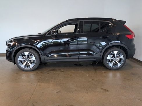 New 2026 Volvo XC40 B5 Plus w/ Protection Package Premier image 3