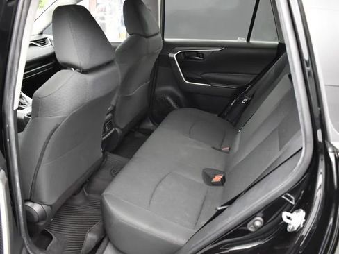 Used 2023 Toyota RAV4 LE image 15