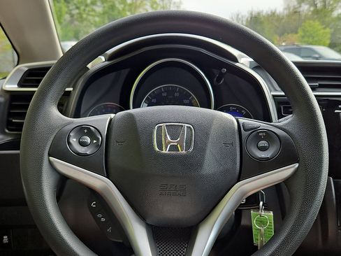 Used 2019 Honda Fit LX image 18
