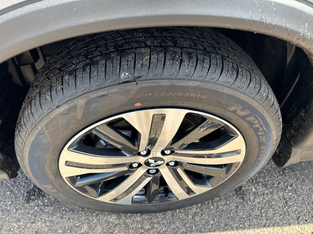 New 2027 Mitsubishi Outlander Sport SE FWD image 38
