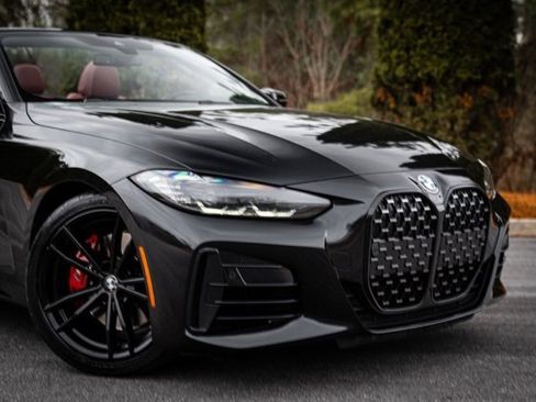 Used 2023 BMW M440i Convertible w/ Premium Package image 6