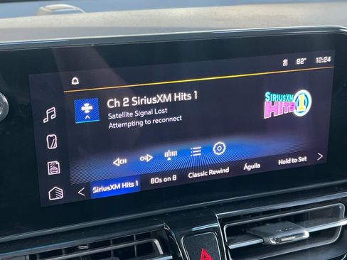 Used 2024 Chevrolet TrailBlazer RS w/ Convenience Package image 17