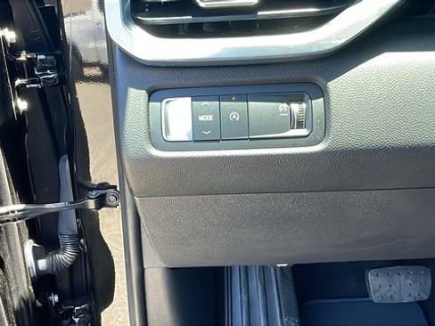 Used 2024 GMC Acadia Elevation FWD image 25