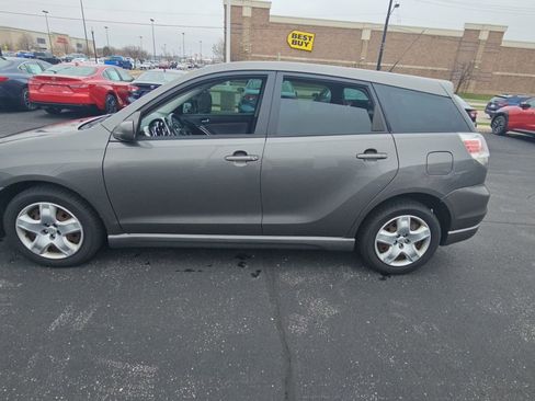 Used 2005 Toyota Matrix XR AWD/4WD image 6