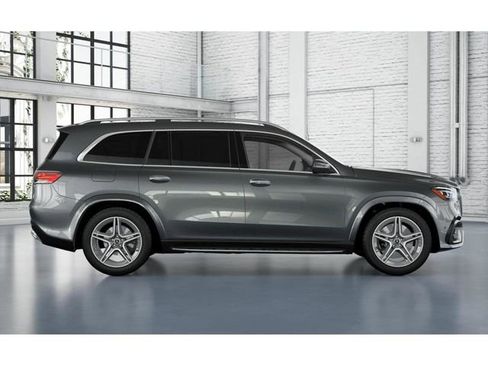 New 2026 Mercedes-Benz GLS 450 4MATIC image 2