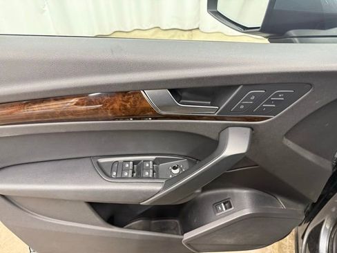 Used 2018 Audi Q5 2.0T Premium image 15