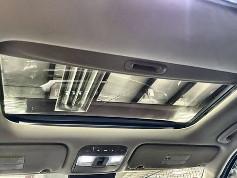 Used 2021 Kia Telluride S FWD image 25