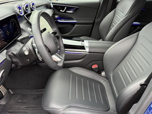 Used 2025 Mercedes-Benz GLC 350e 4MATIC image 15