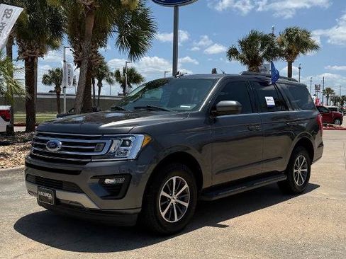 Certified 2020 Ford Expedition XLT RWD image 1