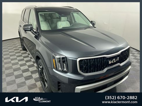 Certified 2024 Kia Telluride EX w/ EX Captain's Chair Package FWD image 1