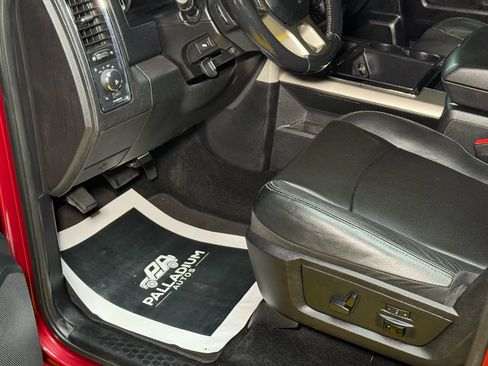 Used 2014 RAM 1500 Laramie RWD image 33