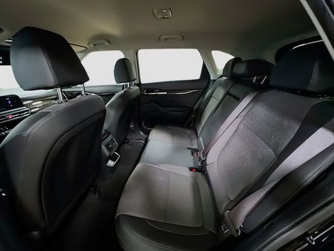 Certified 2025 Kia Seltos S image 23