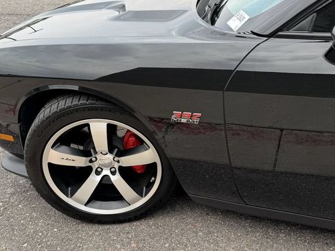 Used 2012 Dodge Challenger SRT8 RWD image 13