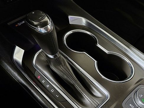 Used 2018 Chevrolet Traverse High Country w/ LPO, 'HIT The Road' Package image 19