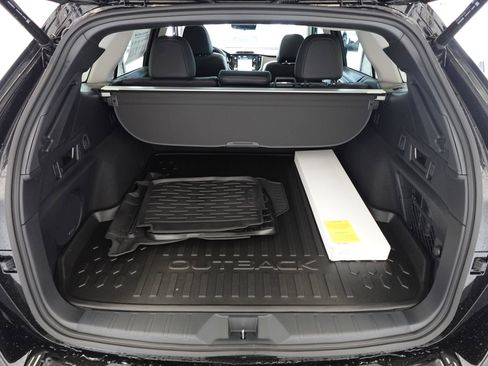 Used 2025 Subaru Outback Touring w/ Tech Package 2 image 26