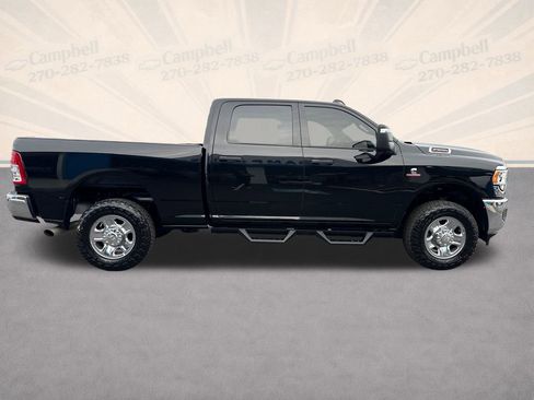 Used 2024 RAM 2500 Tradesman w/ Chrome Appearance Group image 7