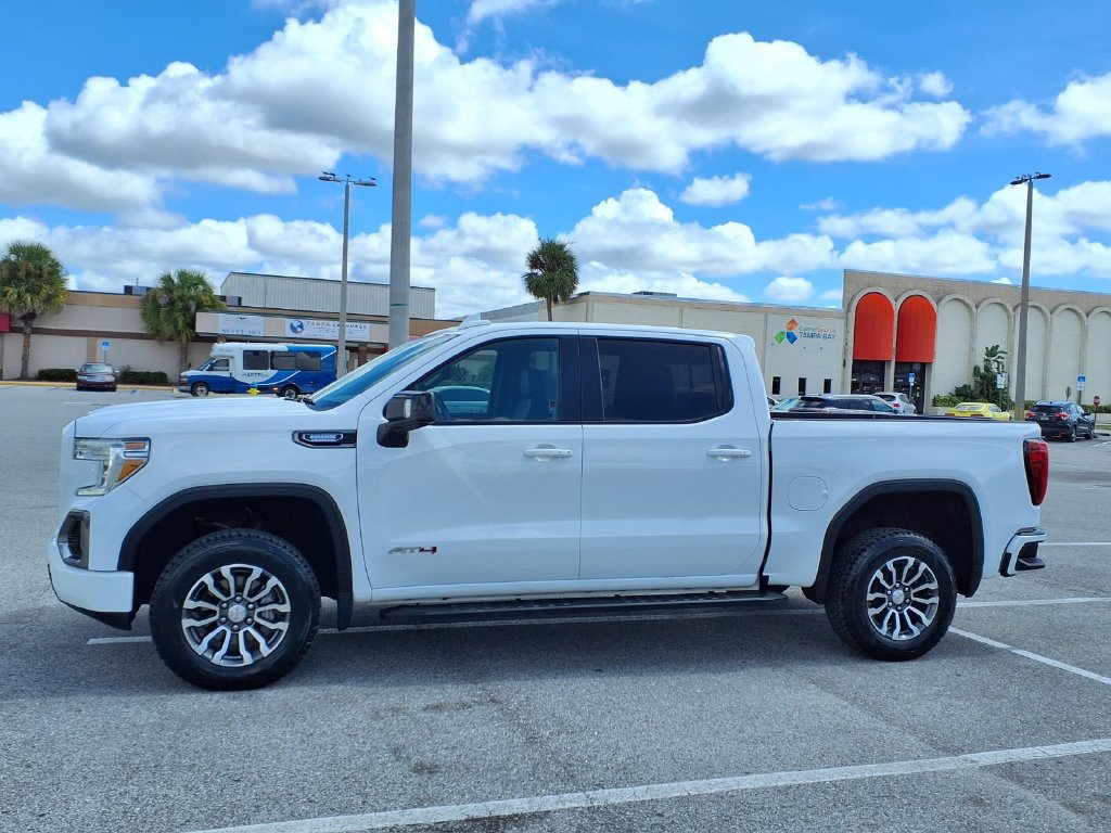 Used 2021 GMC Sierra 1500 AT4 w/ AT4 Preferred Package AWD/4WD image 4