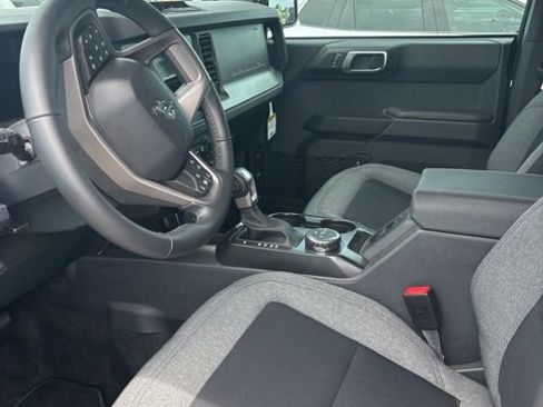 Used 2025 Ford Bronco Big Bend AWD/4WD image 12