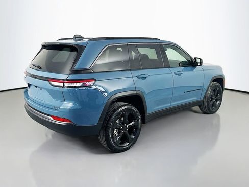 New 2026 Jeep Grand Cherokee Limited AWD/4WD image 7