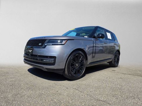 Used 2024 Land Rover Range Rover SE AWD/4WD image 7