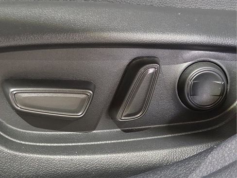 Certified 2025 Toyota Camry SE image 12