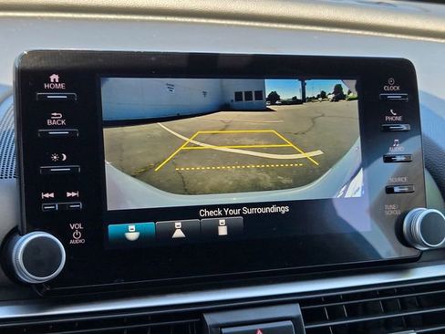 Used 2022 Honda Accord Sport image 19