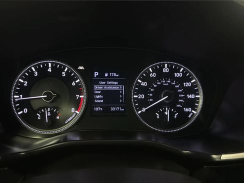 Used 2020 Hyundai Santa Fe SE FWD image 11