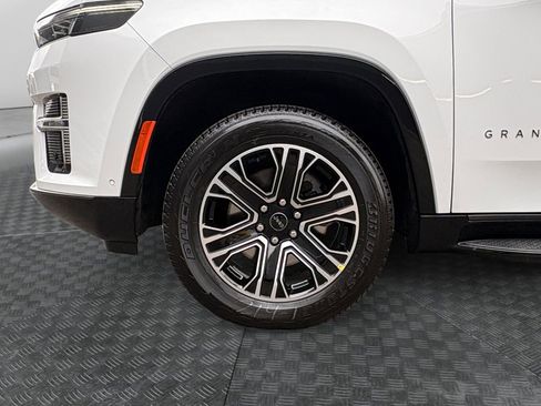 New 2026 Jeep Grand Wagoneer L 2WD image 23