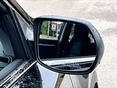Used 2017 Honda CR-V LX image 22