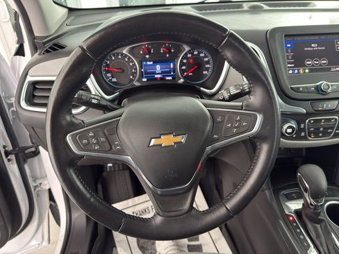 Used 2022 Chevrolet Equinox LT image 26