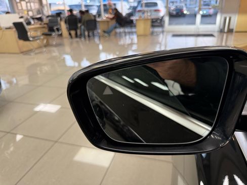 Used 2020 BMW 330i 330i w/ Convenience Package image 24