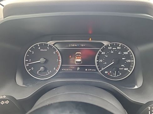 Used 2023 Nissan Rogue SV image 17