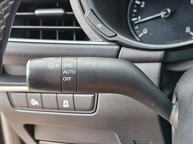 Used 2024 MAZDA MAZDA3 s FWD image 15