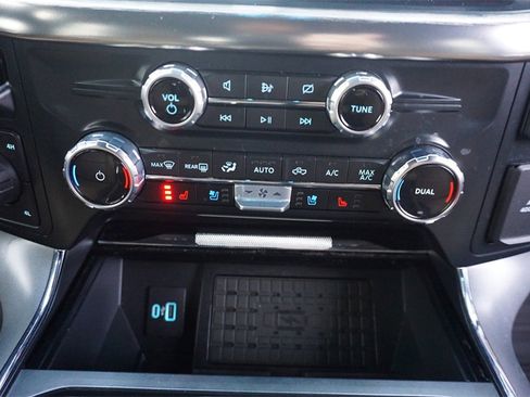 Used 2023 Ford F150 Lariat w/ Equipment Group 502A High image 13