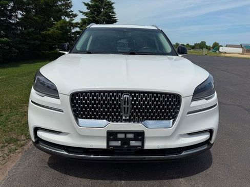 Used 2022 Lincoln Aviator Reserve w/ Equipment Group 201A AWD/4WD image 5