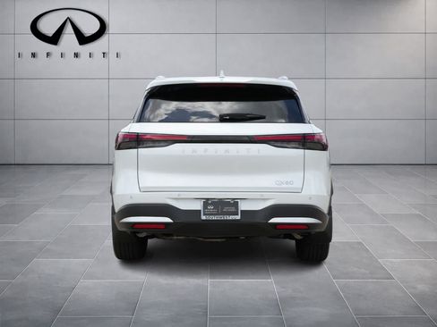 Used 2026 INFINITI QX60 Luxe w/ Cargo Package FWD image 6