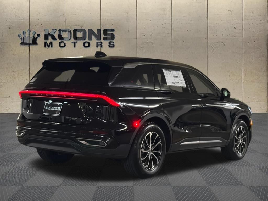 New 2026 Lincoln Nautilus Premier AWD/4WD image 7